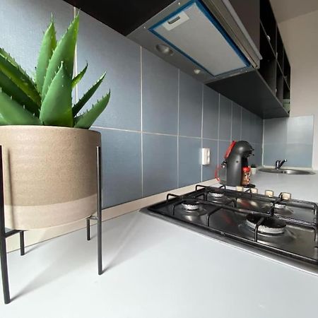 Kara'S Apartment Βουκουρέστι Εξωτερικό φωτογραφία